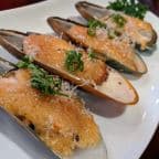 Best Baked Green Mussels (4pcs) in Bend, OR